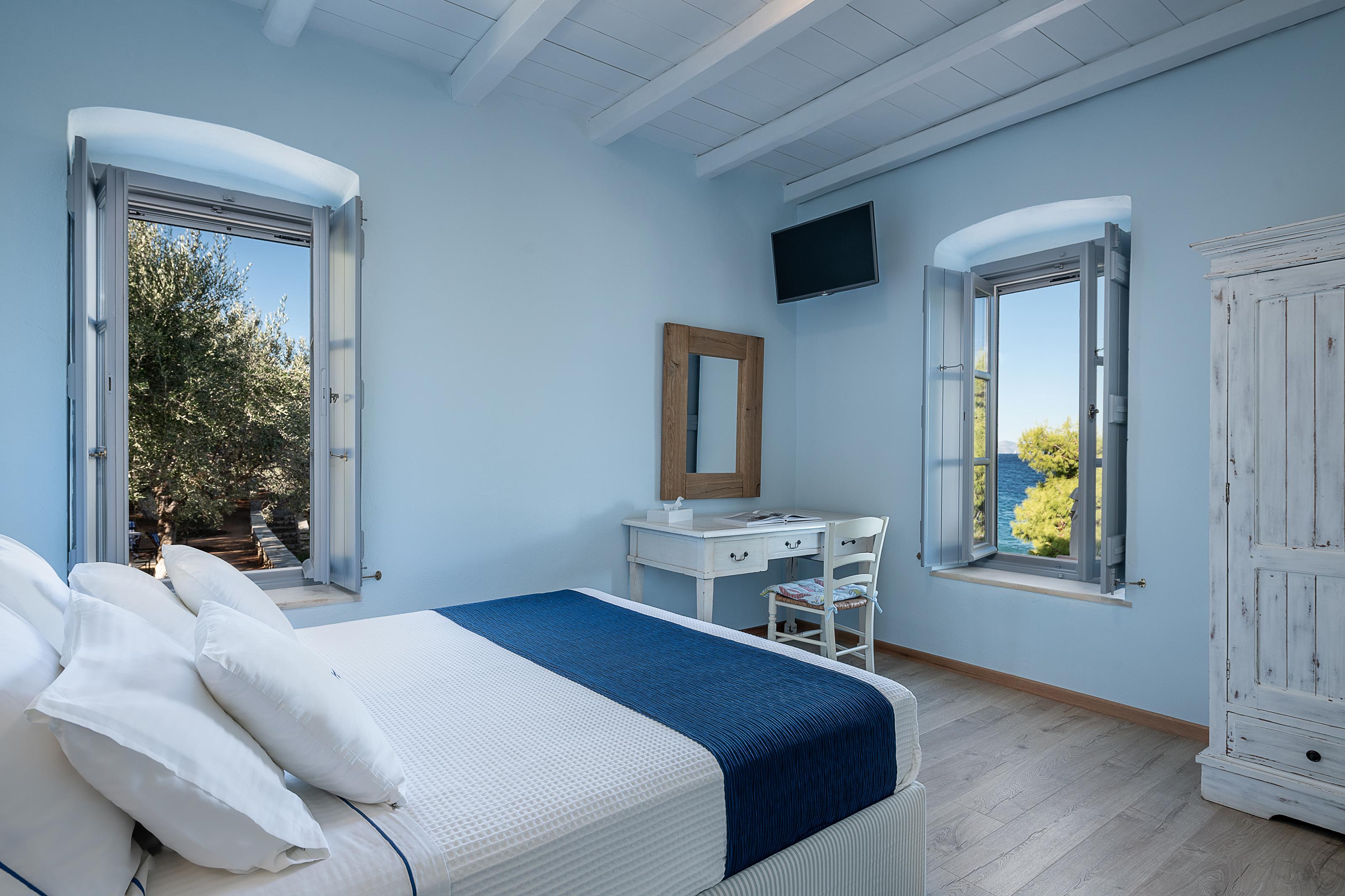Four Seasons Hydra Luxury Suites Экстерьер фото